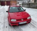 Червоний Фольксваген Гольф, об'ємом двигуна 1.6 л та пробігом 305 тис. км за 4100 $, фото 1 на Automoto.ua