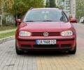 Фольксваген Гольф 2001 в Черкассах на Automoto.ua Красный Фольксваген Гольф, объемом двигателя 1.4 л и пробегом 209 тыс. км за 3400 $, фото 1 на Automoto.ua