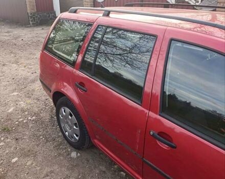 Красный Фольксваген Гольф, объемом двигателя 1.4 л и пробегом 202 тыс. км за 3998 $, фото 3 на Automoto.ua