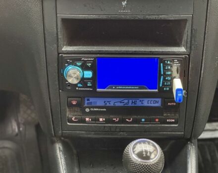 Фольксваген Гольф 2001 в Черкассах на Automoto.ua Красный Фольксваген Гольф, объемом двигателя 1.4 л и пробегом 209 тыс. км за 3400 $, фото 10 на Automoto.ua