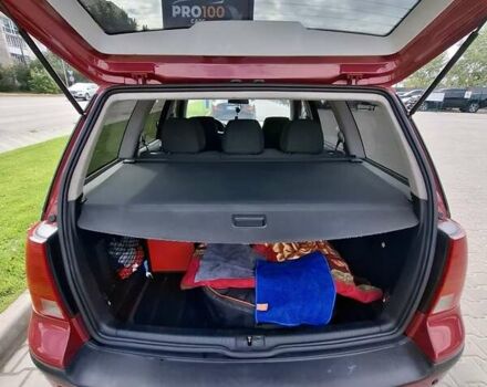 Красный Фольксваген Гольф, объемом двигателя 1.6 л и пробегом 369 тыс. км за 4700 $, фото 4 на Automoto.ua