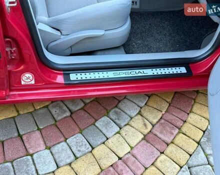 Червоний Фольксваген Гольф, об'ємом двигуна 1.6 л та пробігом 187 тис. км за 4450 $, фото 30 на Automoto.ua