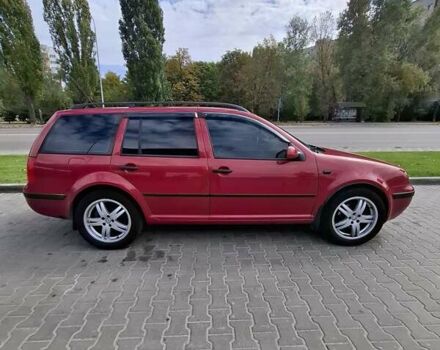 Красный Фольксваген Гольф, объемом двигателя 1.6 л и пробегом 369 тыс. км за 4700 $, фото 6 на Automoto.ua