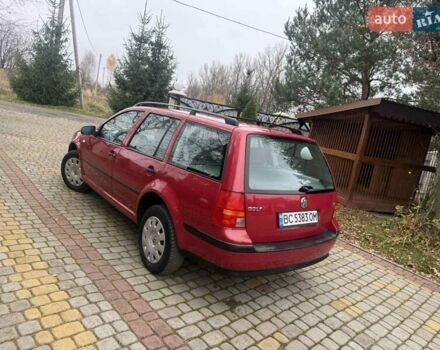 Красный Фольксваген Гольф, объемом двигателя 1.6 л и пробегом 186 тыс. км за 4350 $, фото 1 на Automoto.ua