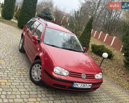 Красный Фольксваген Гольф, объемом двигателя 1.6 л и пробегом 186 тыс. км за 4350 $, фото 2 на Automoto.ua