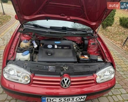 Красный Фольксваген Гольф, объемом двигателя 1.6 л и пробегом 187 тыс. км за 4250 $, фото 18 на Automoto.ua
