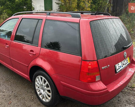Красный Фольксваген Гольф, объемом двигателя 1.6 л и пробегом 212 тыс. км за 5200 $, фото 4 на Automoto.ua