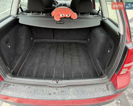 Червоний Фольксваген Гольф, об'ємом двигуна 1.6 л та пробігом 201 тис. км за 5500 $, фото 8 на Automoto.ua