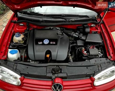Красный Фольксваген Гольф, объемом двигателя 1.6 л и пробегом 187 тыс. км за 5300 $, фото 21 на Automoto.ua