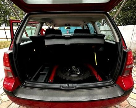 Красный Фольксваген Гольф, объемом двигателя 1.6 л и пробегом 187 тыс. км за 5300 $, фото 28 на Automoto.ua