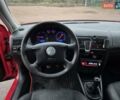 Красный Фольксваген Гольф, объемом двигателя 1.9 л и пробегом 440 тыс. км за 3999 $, фото 12 на Automoto.ua