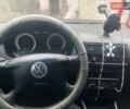 Красный Фольксваген Гольф, объемом двигателя 1.6 л и пробегом 263 тыс. км за 3700 $, фото 17 на Automoto.ua