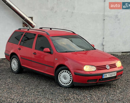 Красный Фольксваген Гольф, объемом двигателя 1.9 л и пробегом 357 тыс. км за 3500 $, фото 7 на Automoto.ua