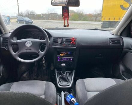 Червоний Фольксваген Гольф, об'ємом двигуна 1.6 л та пробігом 225 тис. км за 3300 $, фото 14 на Automoto.ua