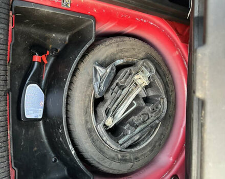 Красный Фольксваген Гольф, объемом двигателя 1.9 л и пробегом 357 тыс. км за 3500 $, фото 24 на Automoto.ua