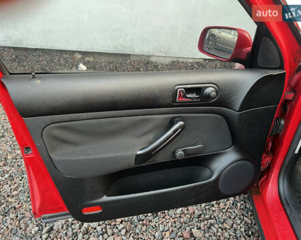 Красный Фольксваген Гольф, объемом двигателя 1.9 л и пробегом 357 тыс. км за 3500 $, фото 16 на Automoto.ua