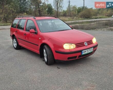 Красный Фольксваген Гольф, объемом двигателя 1.9 л и пробегом 440 тыс. км за 3999 $, фото 5 на Automoto.ua