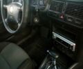 Красный Фольксваген Гольф, объемом двигателя 1.6 л и пробегом 220 тыс. км за 3999 $, фото 2 на Automoto.ua