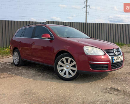 Червоний Фольксваген Гольф, об'ємом двигуна 1.4 л та пробігом 295 тис. км за 5000 $, фото 2 на Automoto.ua