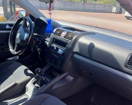 Червоний Фольксваген Гольф, об'ємом двигуна 1.6 л та пробігом 306 тис. км за 6342 $, фото 3 на Automoto.ua