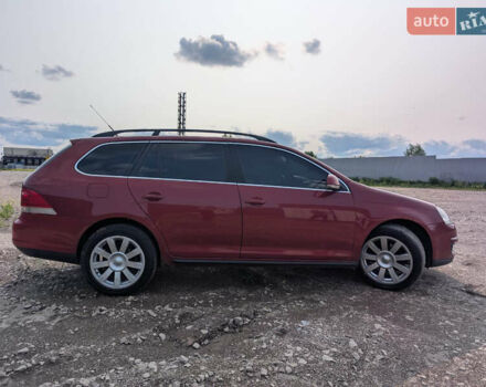 Червоний Фольксваген Гольф, об'ємом двигуна 1.4 л та пробігом 295 тис. км за 5000 $, фото 3 на Automoto.ua