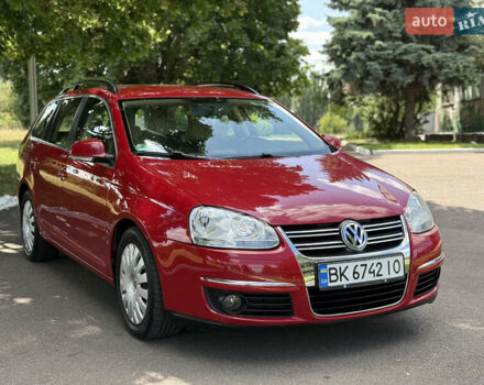 Червоний Фольксваген Гольф, об'ємом двигуна 1.6 л та пробігом 297 тис. км за 5999 $, фото 13 на Automoto.ua