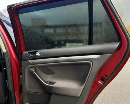 Красный Фольксваген Гольф, объемом двигателя 1.9 л и пробегом 295 тыс. км за 5699 $, фото 17 на Automoto.ua