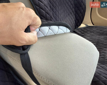 Червоний Фольксваген Гольф, об'ємом двигуна 1.6 л та пробігом 297 тис. км за 5999 $, фото 48 на Automoto.ua