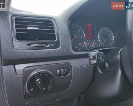 Червоний Фольксваген Гольф, об'ємом двигуна 1.9 л та пробігом 288 тис. км за 5200 $, фото 8 на Automoto.ua