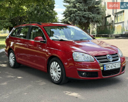 Червоний Фольксваген Гольф, об'ємом двигуна 1.6 л та пробігом 297 тис. км за 5999 $, фото 16 на Automoto.ua