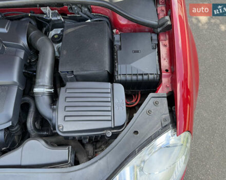 Червоний Фольксваген Гольф, об'ємом двигуна 1.6 л та пробігом 297 тис. км за 5999 $, фото 89 на Automoto.ua