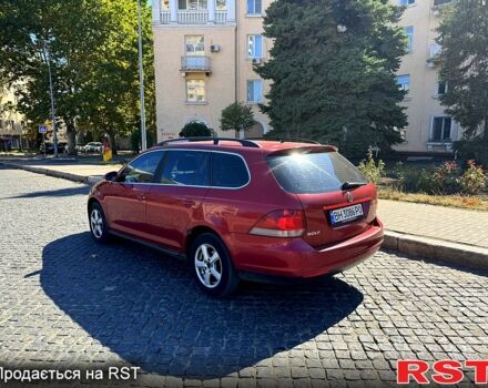 Красный Фольксваген Гольф, объемом двигателя 1.4 л и пробегом 300 тыс. км за 4600 $, фото 6 на Automoto.ua