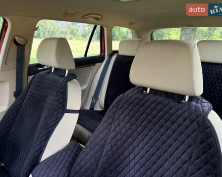 Червоний Фольксваген Гольф, об'ємом двигуна 1.6 л та пробігом 297 тис. км за 5999 $, фото 75 на Automoto.ua