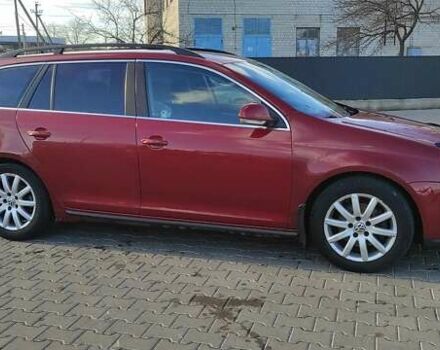 Красный Фольксваген Гольф, объемом двигателя 1.4 л и пробегом 330 тыс. км за 4700 $, фото 2 на Automoto.ua