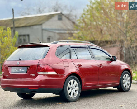 Красный Фольксваген Гольф, объемом двигателя 1.9 л и пробегом 295 тыс. км за 5699 $, фото 5 на Automoto.ua