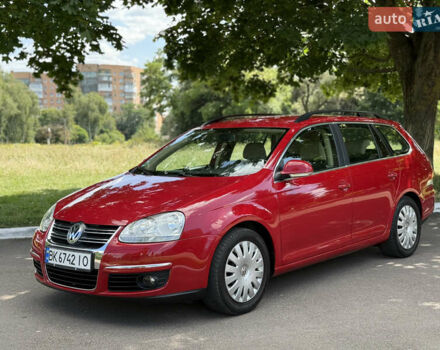 Червоний Фольксваген Гольф, об'ємом двигуна 1.6 л та пробігом 297 тис. км за 5999 $, фото 4 на Automoto.ua