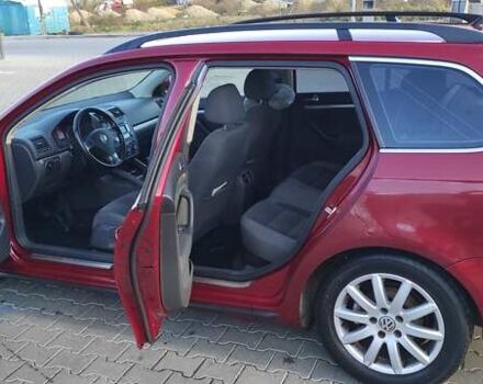 Красный Фольксваген Гольф, объемом двигателя 1.4 л и пробегом 330 тыс. км за 4700 $, фото 6 на Automoto.ua