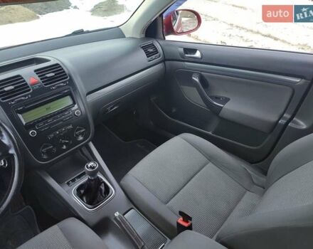 Червоний Фольксваген Гольф, об'ємом двигуна 1.9 л та пробігом 288 тис. км за 5200 $, фото 11 на Automoto.ua