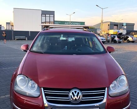 Червоний Фольксваген Гольф, об'ємом двигуна 2 л та пробігом 235 тис. км за 5590 $, фото 1 на Automoto.ua
