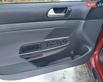 Червоний Фольксваген Гольф, об'ємом двигуна 1.9 л та пробігом 288 тис. км за 5200 $, фото 16 на Automoto.ua