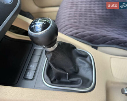 Червоний Фольксваген Гольф, об'ємом двигуна 1.6 л та пробігом 297 тис. км за 5999 $, фото 73 на Automoto.ua