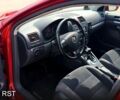Красный Фольксваген Гольф, объемом двигателя 1.4 л и пробегом 224 тыс. км за 7000 $, фото 6 на Automoto.ua