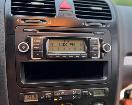 Красный Фольксваген Гольф, объемом двигателя 1.9 л и пробегом 305 тыс. км за 6600 $, фото 38 на Automoto.ua