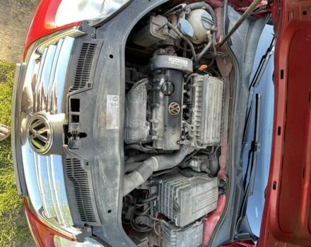 Красный Фольксваген Гольф, объемом двигателя 1.4 л и пробегом 225 тыс. км за 5100 $, фото 12 на Automoto.ua