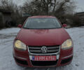 Красный Фольксваген Гольф, объемом двигателя 1.6 л и пробегом 215 тыс. км за 5700 $, фото 1 на Automoto.ua
