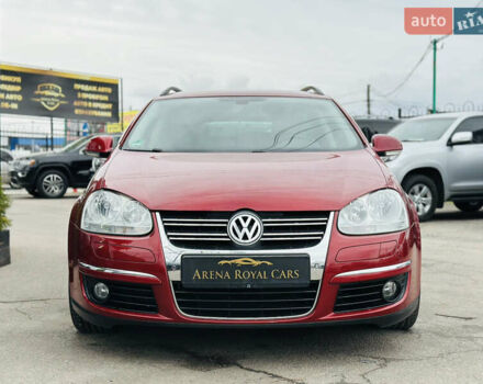 Червоний Фольксваген Гольф, об'ємом двигуна 1.39 л та пробігом 227 тис. км за 7800 $, фото 6 на Automoto.ua