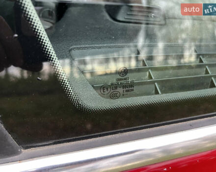 Червоний Фольксваген Гольф, об'ємом двигуна 1.9 л та пробігом 305 тис. км за 5999 $, фото 19 на Automoto.ua