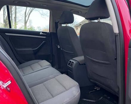 Красный Фольксваген Гольф, объемом двигателя 1.9 л и пробегом 305 тыс. км за 6600 $, фото 28 на Automoto.ua