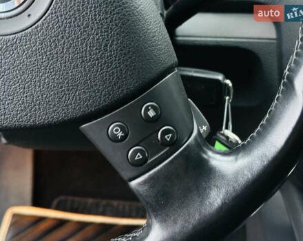 Червоний Фольксваген Гольф, об'ємом двигуна 1.39 л та пробігом 227 тис. км за 7800 $, фото 29 на Automoto.ua