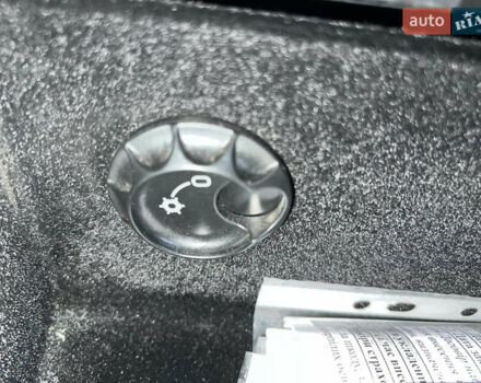 Красный Фольксваген Гольф, объемом двигателя 1.9 л и пробегом 305 тыс. км за 6600 $, фото 39 на Automoto.ua